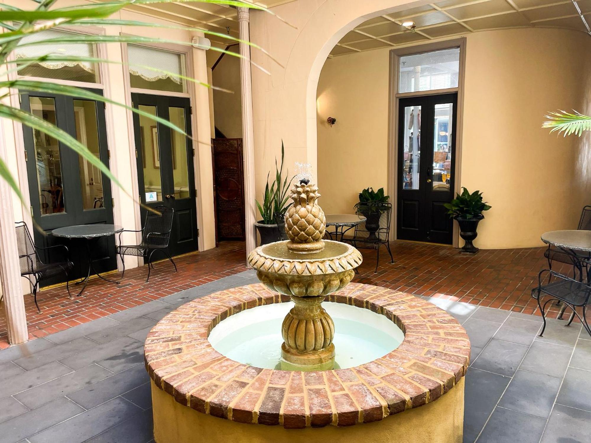 Kings Courtyard Inn Charleston Exterior photo